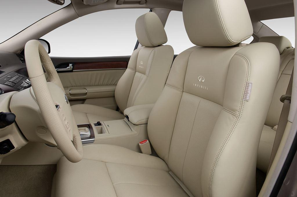 Infiniti M37 (Baujahr 2010) - 4 Türen Vordersitze