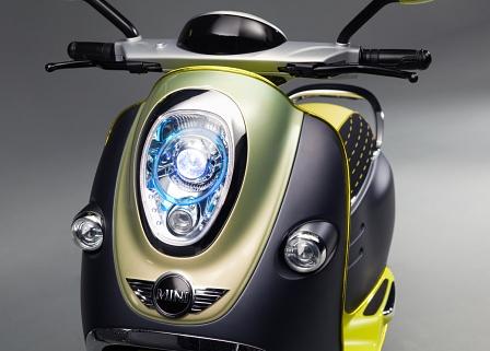 Elektro-Scooter von Mini