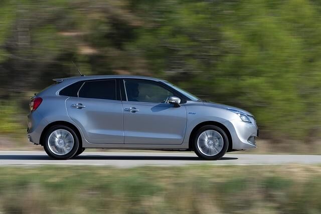 Der Suzuki Baleno ist rund vier Meter lang