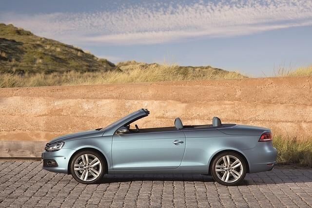 Immerhin 4,42 Meter ist der VW Eos lang