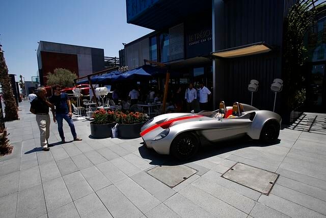 Jannarelly Design-1 - Krasser Kurvenbeißer 