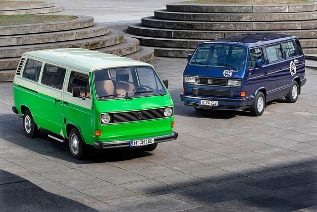 VW T3: Vom Gebrauchtwagen zum Liebhaberstück avanciert ist mittlerweile auch die dritte Generation Bulli - hier Anfang und Ende der T3-Baureihe