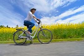 Richtige Haltung auf dem Fahrrad - Aufrecht sitzen ist nicht mehr das Ideal