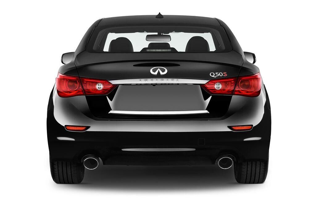 Infiniti Q50 (Baujahr 2015) Sport 4 Türen Heckansicht