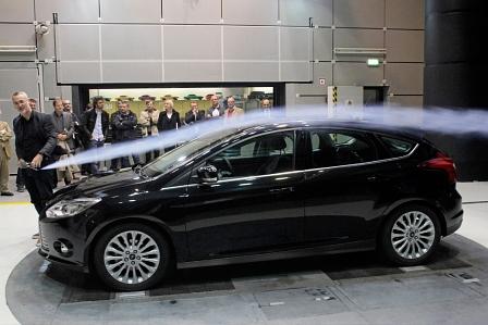 Luftstromversuchebei Ford in Köln Merkenich