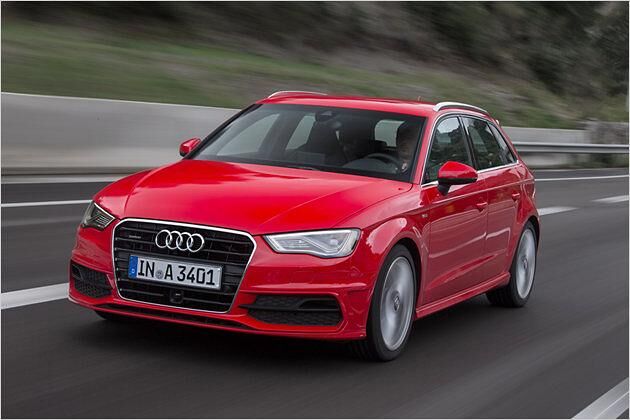 Der Aufpreis für den Sportback gegenüber einem dreitürigen A3 beträgt 900 Euro