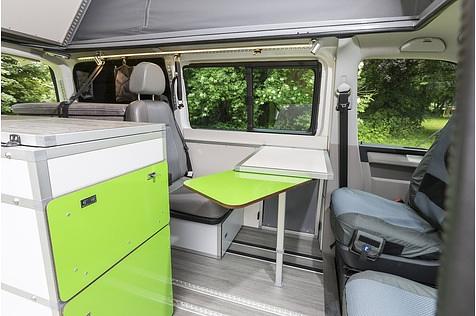 Das Wohnabteil des VW T6 Terracamper