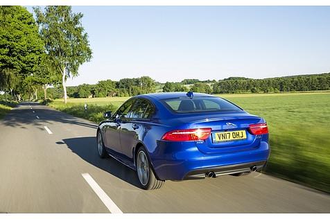 Jaguar XE 25t AWD (MJ 2018)