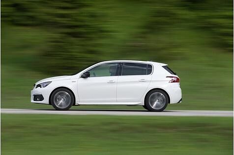 Peugeot 308 PureTech 110 - rund 1,2 Tonnen schwer