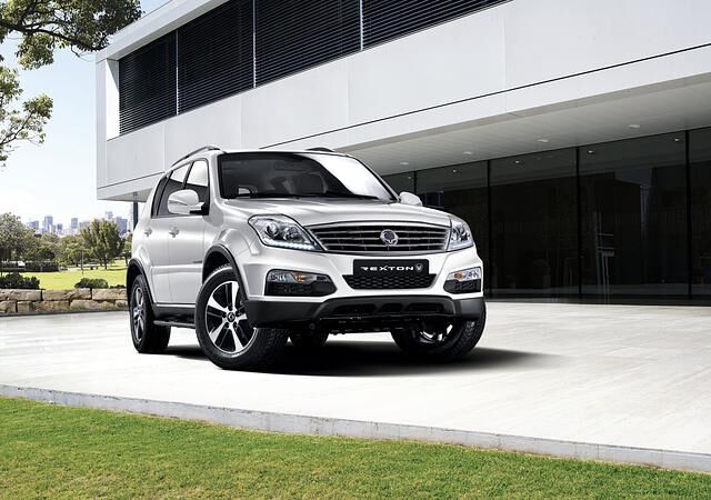 Zu einer der günstigsten Möglichkeiten, 3,5 Tonnen an den Haken zu nehmen, gehört der Ssangyong Rexton W für 33.590 Euro