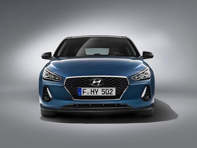 Erstmals gibt es für den Hyundai i30 Voll-LED-Scheinwerfer
