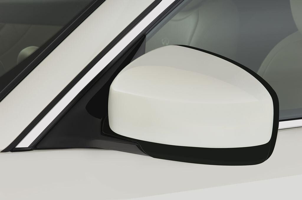 Infiniti FX (Baujahr 2010) GT Premium 5 Türen Außenspiegel