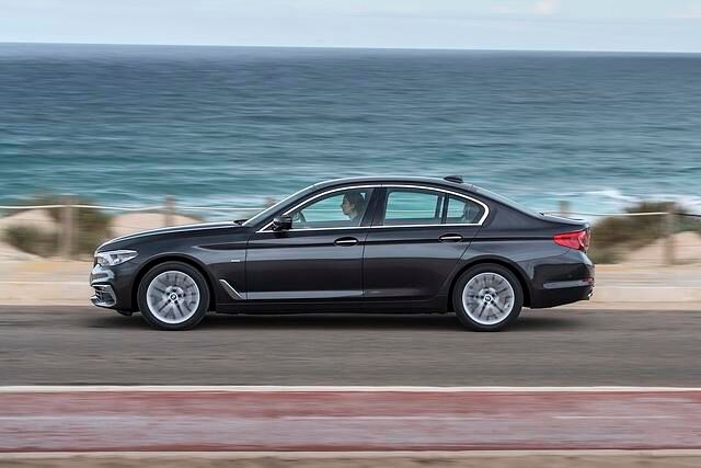 Auf 4,94 Meter ist der BMW 5er in der Länge gewachsen