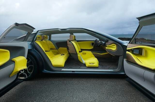 Der Citroen CXperience bietet vier Passagieren Platz
