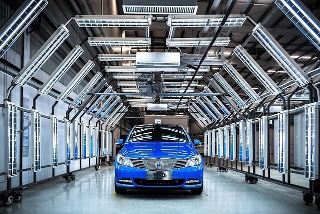 Seit Oktober 2014 baut Daimler in einem Jointventure mit BYD den Denza in China