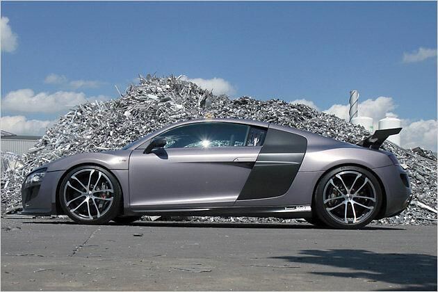 Dank Leichtbauweise spart der GT R rund 100 Kilogramm im Vergleich zum Serien-R8 an Gewicht ein