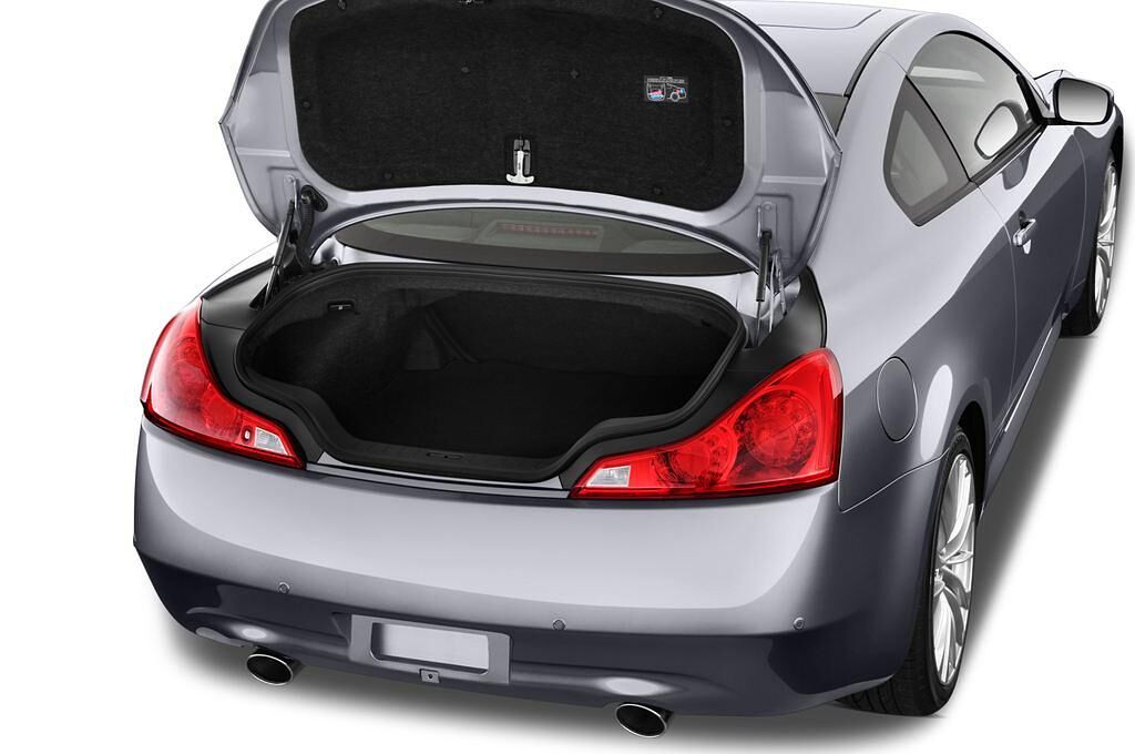 Infiniti G (Baujahr 2010) - 2 Türen Kofferraum