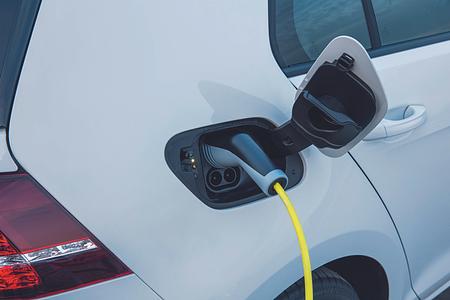 Kaufprämie für E-Autos startet - Ab Samstag kann man das Extra-Geld beantragen