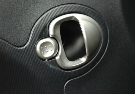 Peugeot Ion