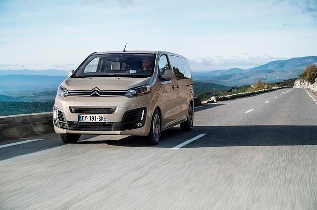 ... und Citroen Spacetourer bestellbar