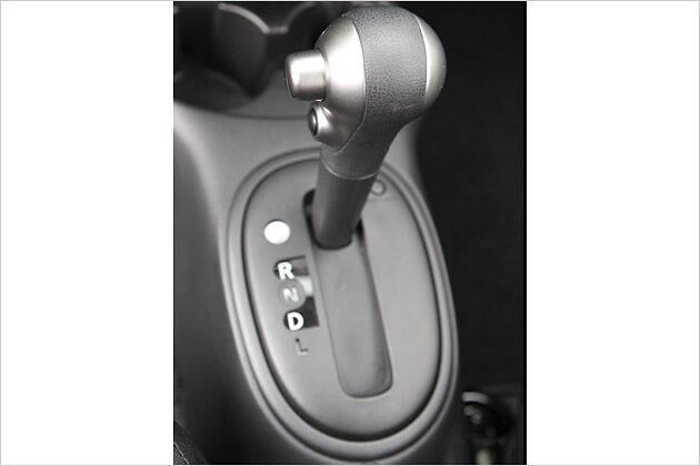 ... und dem stufenlosen CVT-Getriebe wählen
