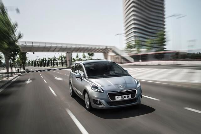Wer einen zeitgemäßen Kompaktvan zu günstigen Preisen sucht, wird bei Peugeot 5008 sicher schnell fündig