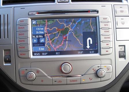 Mazda CX-7 2.2 CD / Ford Kuga 2.0 TDCi