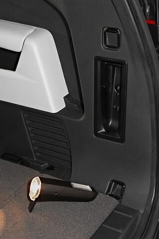 Clever: Die Kofferraumbeleuchtung ist herausnehmbar und als Taschenlampe verwendbar