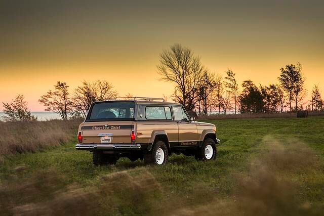 Jeep Cherokee Dhief ab 1977