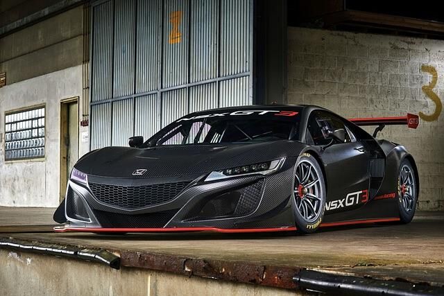 Honda NSX GT3  - Für die Rennstrecken der Welt