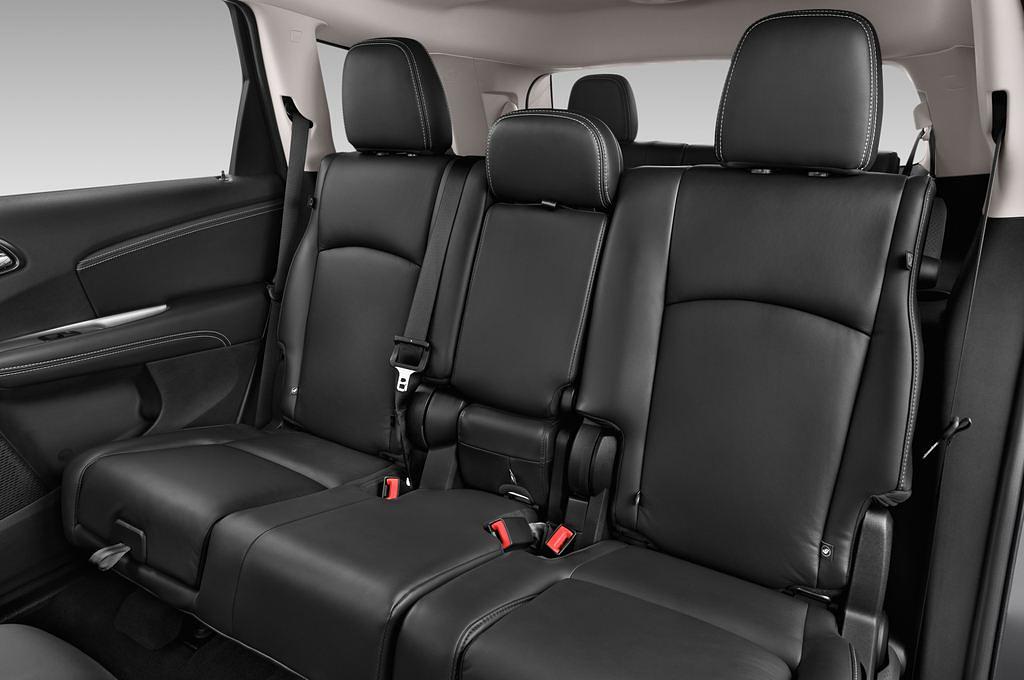 FIAT Freemont (Baujahr 2014) Lounge 5 Türen Rücksitze