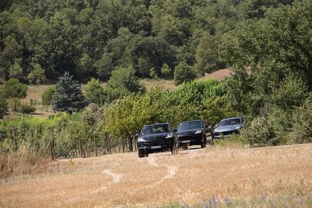 Auf Abnahmefahrt mit dem Porsche Cayenne - Aller guten Dinge sind drei