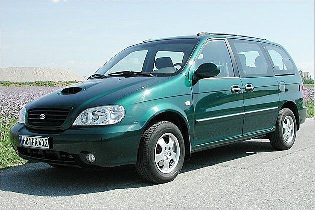 Am schlechtesten bei den 6-7 Jahre alten Autos: Kia Carnival (Mängelquote 35,5 Prozent)