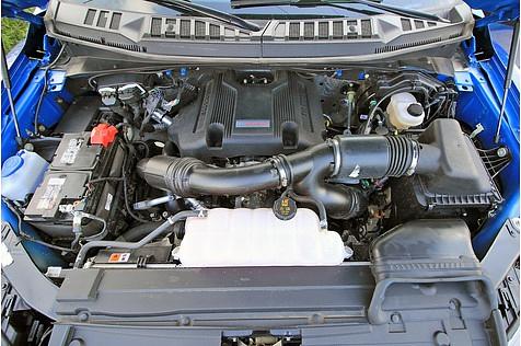 Der 3,5 Liter große V6 des Ford F-150 Raptor arbeitet auch im Ford GT.