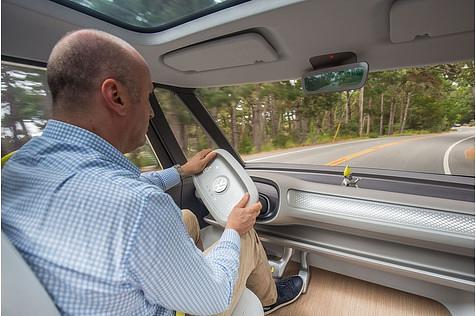 Der VW. I.D. Buzz fährt sich entspannt