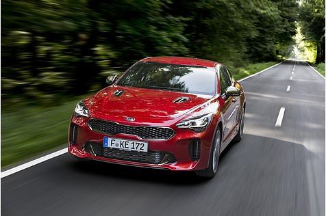 Kia Stinger GT4 AWD - 270 km/h schnell