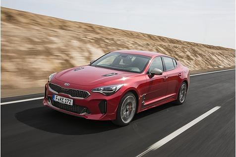Kia Stinger GT4 AWD - 0 auf Tempo 100 in 5,1 Sekunden