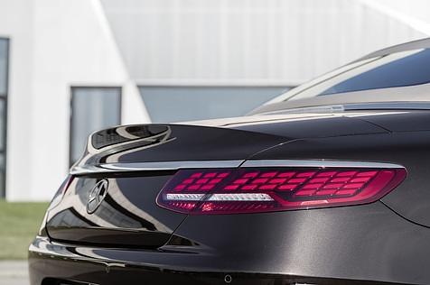 Mercedes S-Klasse Cabrio 2018 - OLED-Rückleuchten