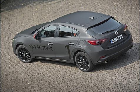 Mazda 3 Skyactiv X