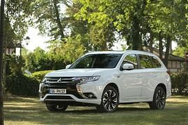 Mitsubishi Plug-in Hybrid Outlander  - Preisvorteil mit Umwelt-Bonus 