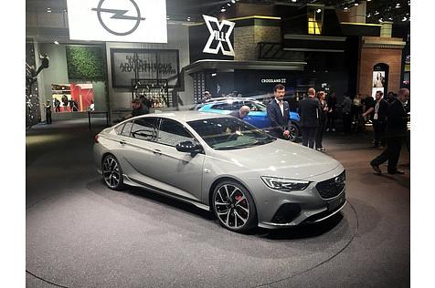 Opel Insignia GSi 2017