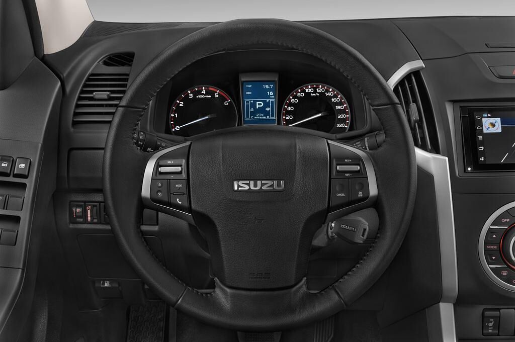 Isuzu D-Max (Baujahr 2015) Premium 4 Türen Lenkrad