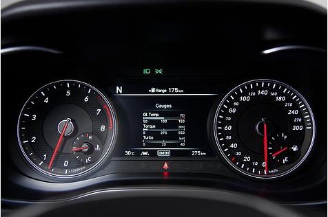 Genesis G70 - etwas blasse Instrumente ohne Animation
