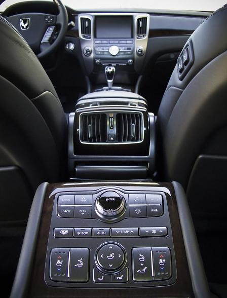 Hyundai Equus VS 460