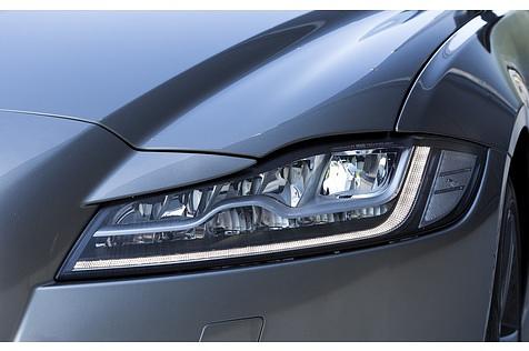 Der gefahrene Jaguar XF 25d AWD (MJ 2018) kostet 58.460 Euro