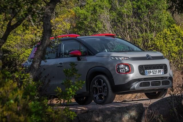 Drei Benziner und zwei Diesel mit einem Leistungsspektrum von 82 bis 120 PS stehen für den C3 Aircross zur Wahl