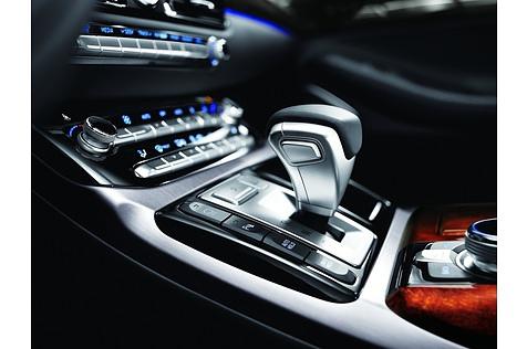 Genesis G90 5.0