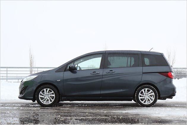 Der überarbeitete Familien-Van ist jetzt mit einer aerodynamisch günstiger geformten Motorhaube unterwegs