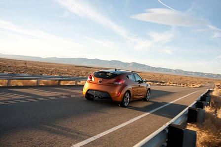 2012 soll ein turbogeladener Benziner folgen.