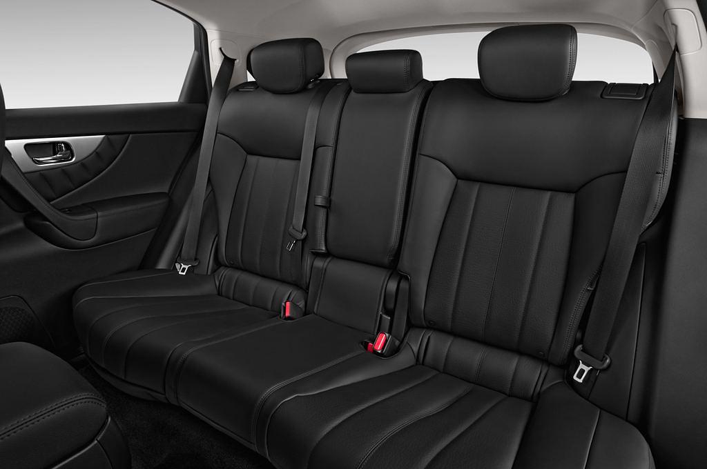 Infiniti QX70 (Baujahr 2013) - 5 Türen Rücksitze